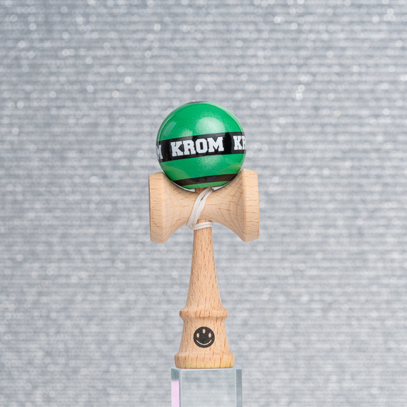 Kendama KROM Mikro Verde închis