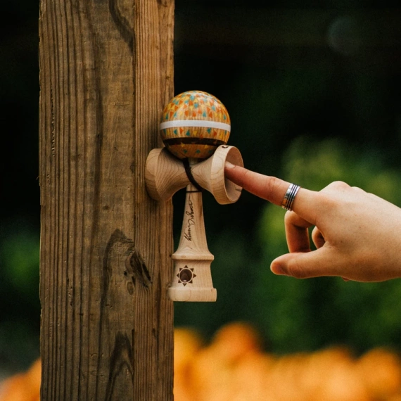 Kendama SOL Kendamas Kevin DeSoto Model PRO 2.0