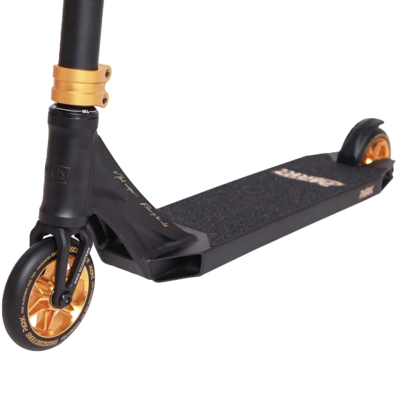 NKD Park Stunt Scooter negru și auriu wys. 84 cm