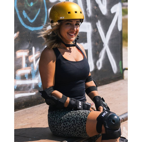 NKX Brain Saver Cască de skateboard Aur strălucitor