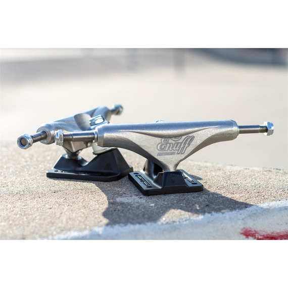 Enuff Decade Pro Satin Skateboard Trucks argint / negru 129 mm