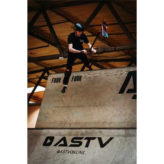 SLAMM Assault portocaliu 84 cm scuter de performanță pentru copii
