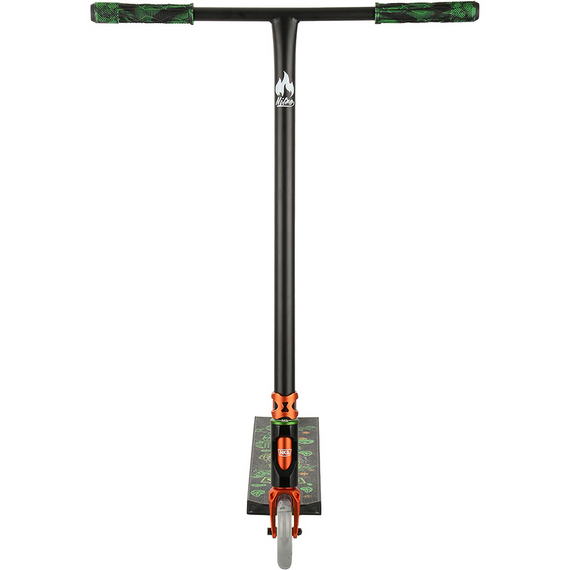 Scuter de înaltă performanță NKD Nitro Street Rasta. 91 cm