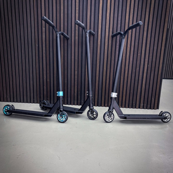Trotinetă Freestyle Striker Lux 5" Stunt Scooter Negru înălț. 87 cm