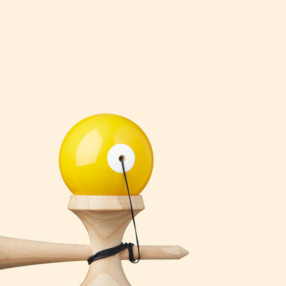 Kendama Krom POP LOL Galben