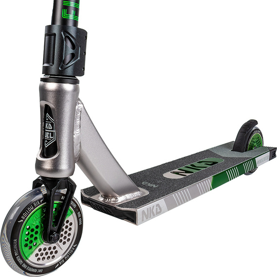 NKD Fuel Raw Green Mix Scooter stradal ușor de înaltă performanță. 84 cm