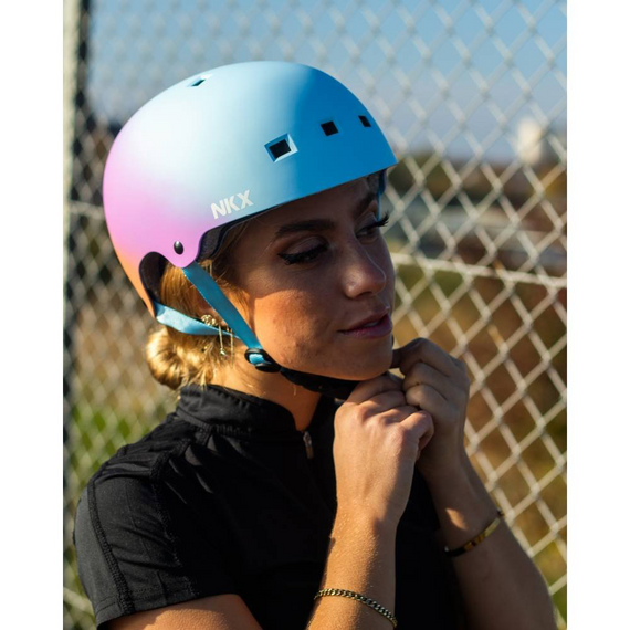 NKX Brain Saver Cască de skateboard Rainbow Fade