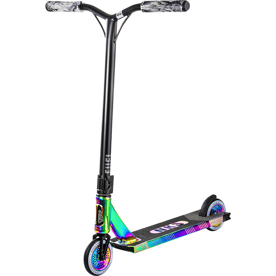 NKD Fuel Lightweight Street Performance Scooter Rainbow wys. 84 cm
