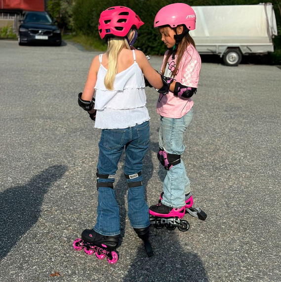 Patine în linie Story Motion reglabile negru/albastru/roz