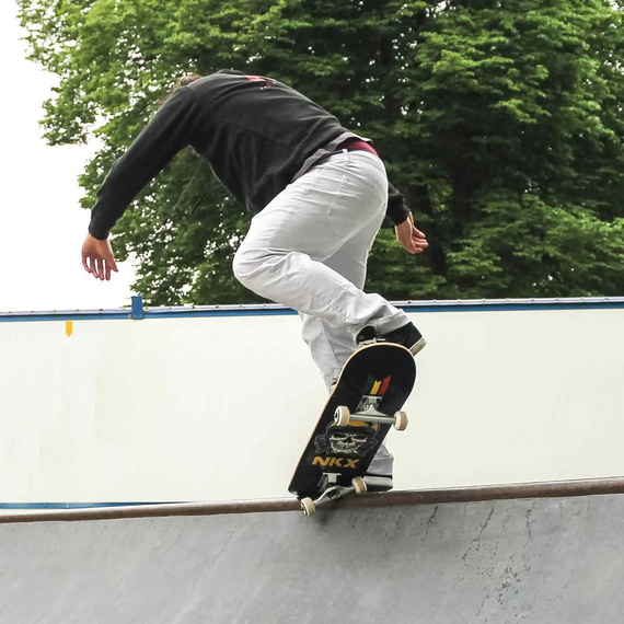 Skateboard complet NKX Rasta Royal Series Negru 8.5"
