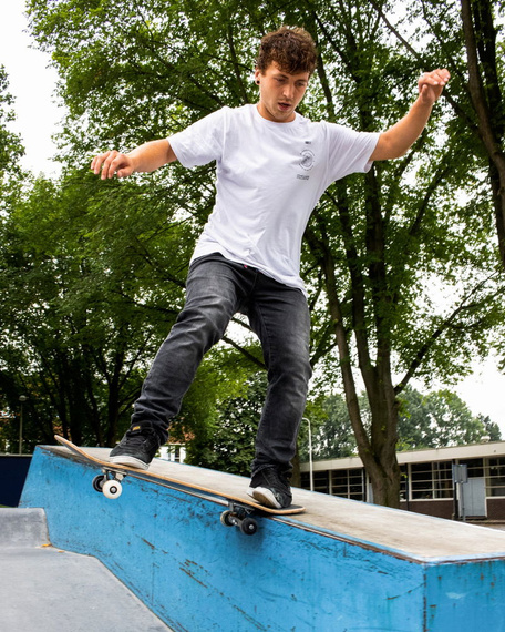 Skateboard complet NKX Captain 8.25"