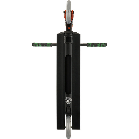 Scuter de înaltă performanță NKD Nitro Street Rasta. 91 cm